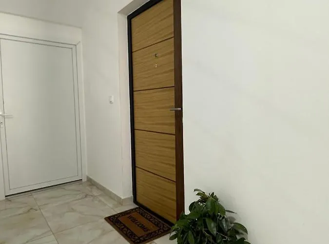 Kashmir דירה גולובאץ